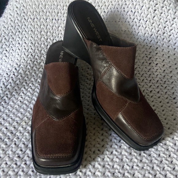 Nine West Shoes - Vintage Patchwork Style Nine West Clog-Women’s Size 11